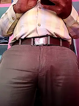 adicma123 online show from 09/09/25, 08:58