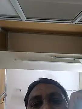 adicma123 online show from 09/25/25, 08:07