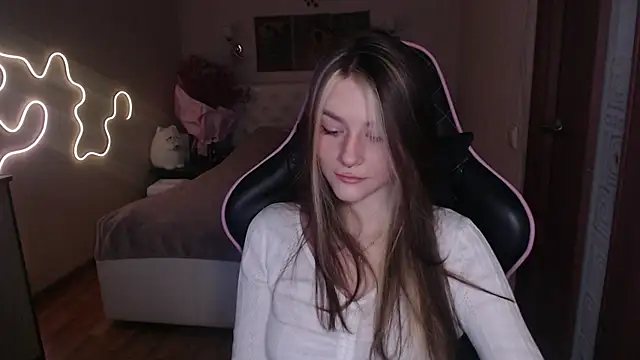 jeann elsaa online show from 02/02/25, 09:08