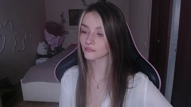 jeann elsaa online show from 03/09/25, 05:11