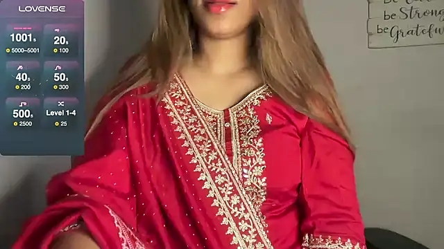 Queen Sakhi online show from 01/12/25, 09:40