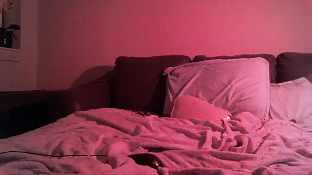 lofibunni online show from 02/24/25, 04:16