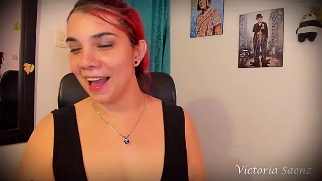 victoriaasaenz  online show from 02/19/25, 04:12