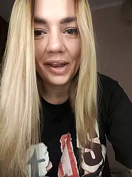 KrissSexi online show from 09/09/25, 04:23