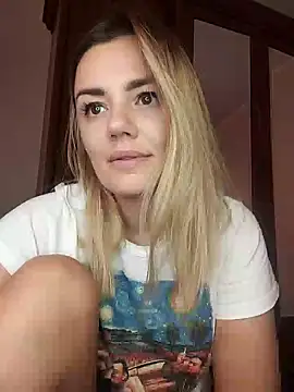 KrissSexi online show from 09/21/25, 06:37