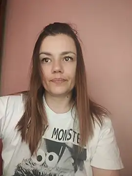 KrissSexi online show from 04/15/26, 10:22