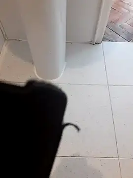 Snapshot of ManBlackhot chatting on 12/31/24, 02:03 ManBlackhot online show from 12/31/24, 02:03