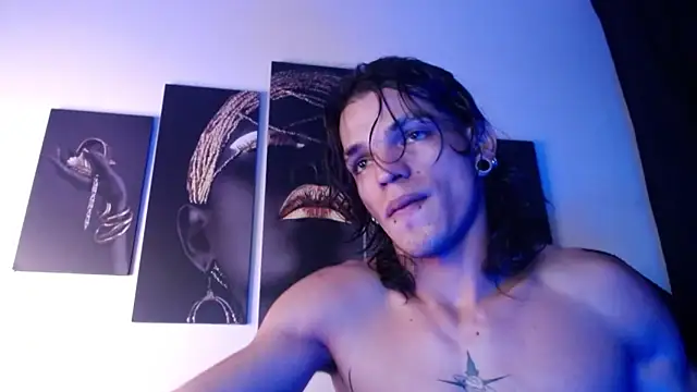 AlbertBernal69 online show from 10/31/25, 01:34