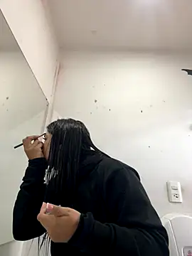 ZiaCalifa online show from 12/04/25, 09:51