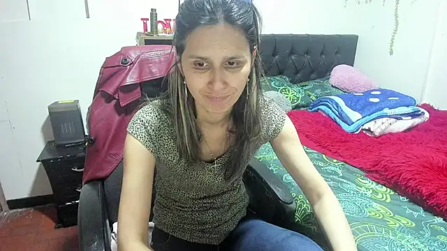 lauren ashlee online show from 01/12/26, 06:46