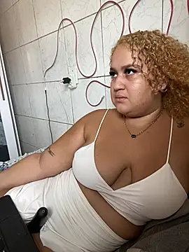 MinaBoss online show from 02/05/25, 02:26