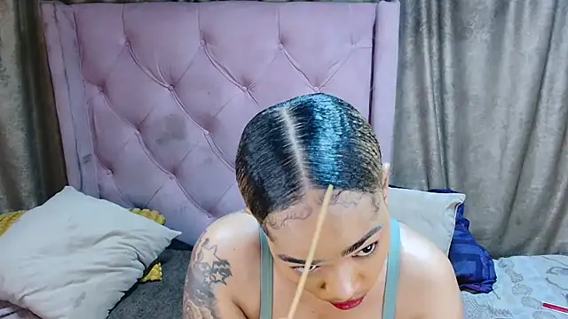 AFRICANGODDESSXXX online show from 11/10/25, 10:09