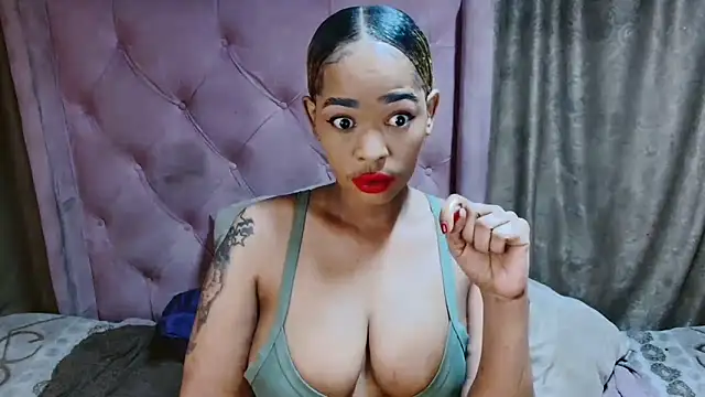 AFRICANGODDESSXXX online show from 11/21/25, 11:03