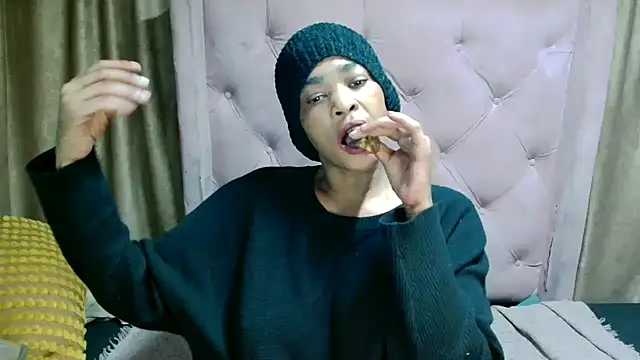 AFRICANGODDESSXXX online show from 04/26/26, 09:23