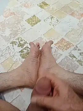 Hardapple01 online show from 02/14/26, 10:17