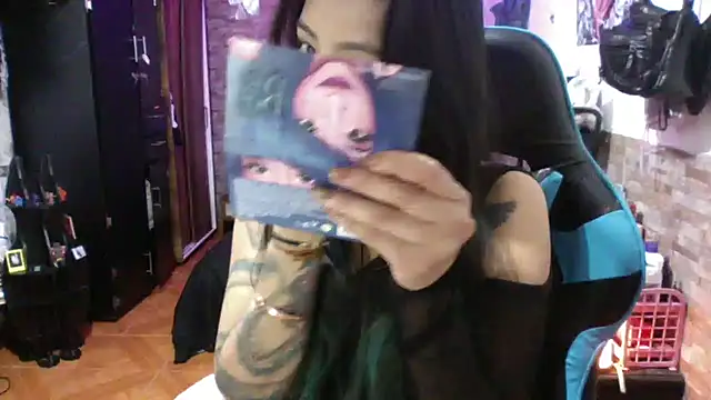 AngelaQueen  online show from 01/06/26, 05:38