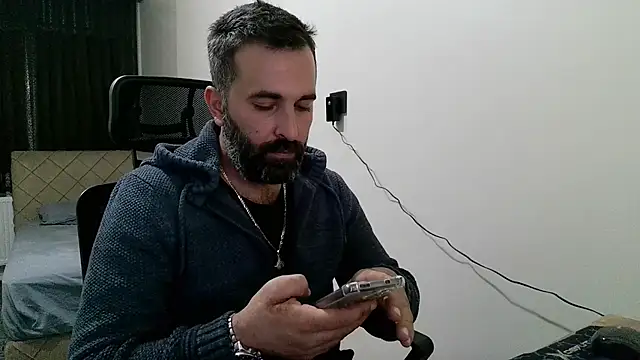 tgltplsr online show from 11/26/25, 09:49