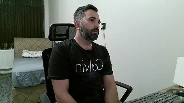 tgltplsr online show from 02/15/26, 01:02