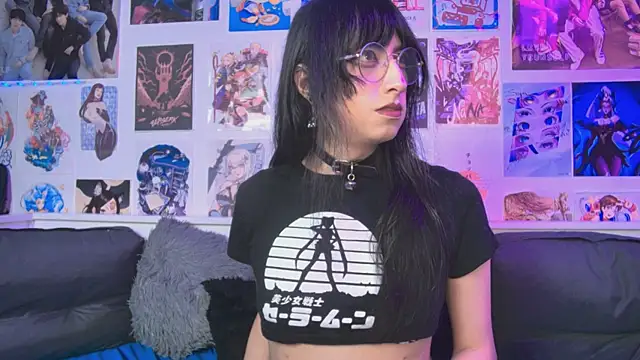 snowblack  online show from 09/12/25, 03:34