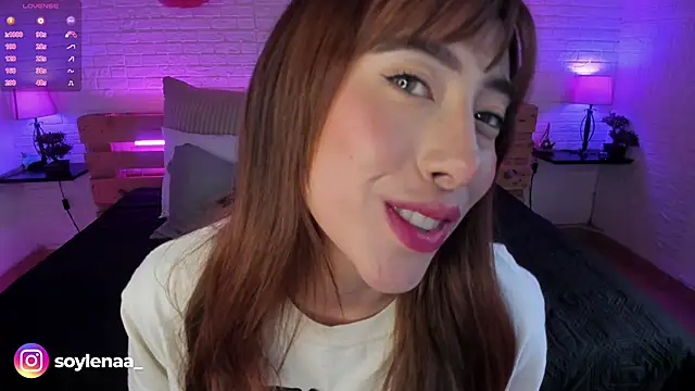 Snapshot of lena_banks chatting on 01/25/25, 07:18 lena banks online show from 01/25/25, 07:18