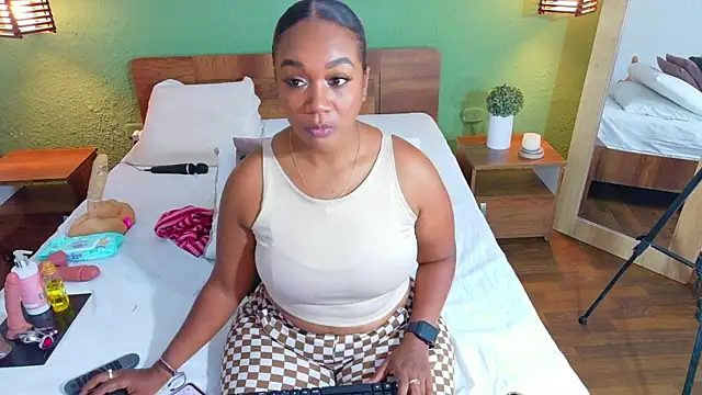 dannaahbrown online show from 09/17/25, 07:59