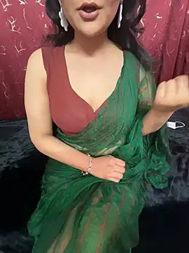 Snapshot of LuscousPussy chatting on 01/20/25, 04:01 LuscousPussy online show from 01/20/25, 04:01