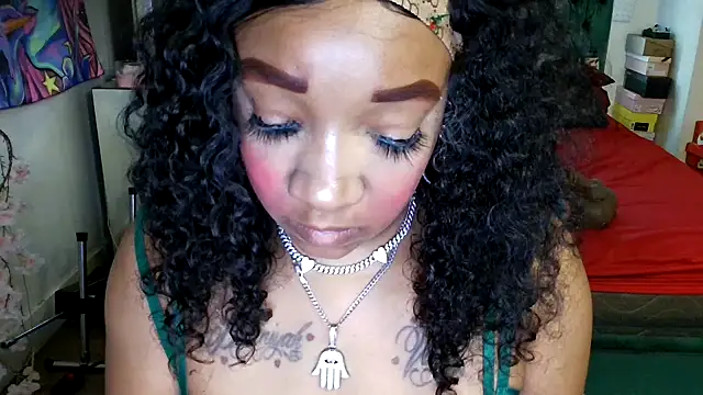 YasmineMinaj online show from 09/18/25, 05:15