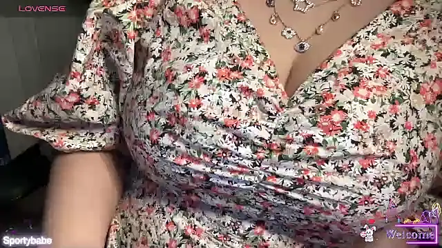 Snapshot of Sportybabe chatting on 01/04/25, 11:06 Sportybabe online show from 01/04/25, 11:06