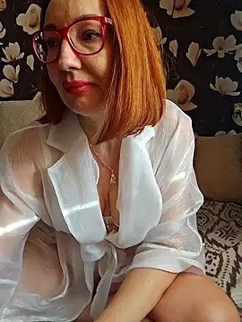 Snapshot of LybovNTV chatting on 02/08/25, 05:40 LybovNTV online show from 02/08/25, 05:40