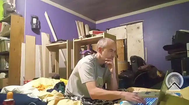 Snapshot of JunkieLiLMethWhore chatting on 03/17/25, 09:55 JunkieLiLMethWhore online show from 03/17/25, 09:55