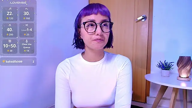 Snapshot of tati_cardenas chatting on 05/18/26, 06:30 tati cardenas online show from 05/18/26, 06:30