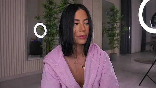 Abbela White online show from 02/13/25, 06:41