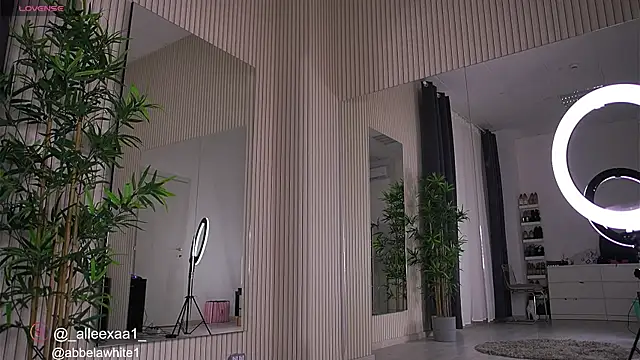 Abbela White online show from 02/19/25, 06:11