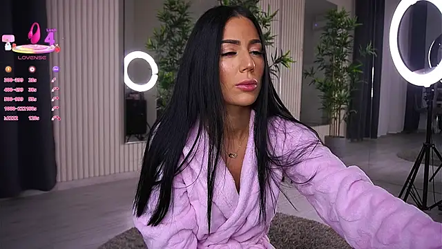 Abbela White online show from 03/07/25, 06:35