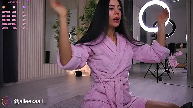 Abbela White online show from 03/22/25, 06:43