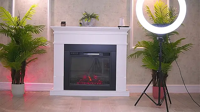 Abbela White online show from 02/10/26, 06:17