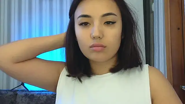 lily  foster online show from 09/11/25, 06:24