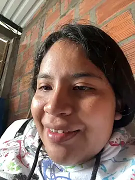 Snapshot of moncerrat_luna chatting on 02/06/25, 03:41 moncerrat luna online show from 02/06/25, 03:41