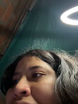 Snapshot of moncerrat_luna chatting on 02/09/25, 02:29 moncerrat luna online show from 02/09/25, 02:29