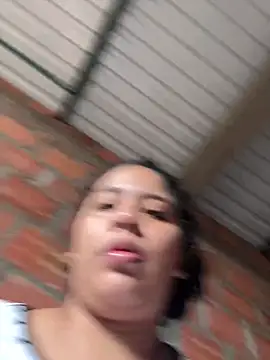 Snapshot of moncerrat_luna chatting on 03/07/25, 01:07 moncerrat luna online show from 03/07/25, 01:07