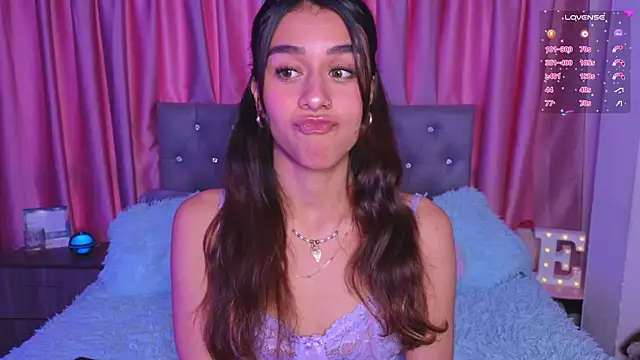 Emiily Scott1 online show from 12/02/25, 09:10