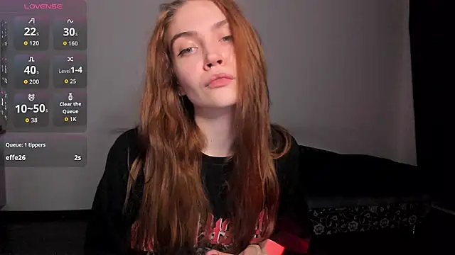 Snapshot of KitsuneRem chatting on 09/16/25, 08:10 KitsuneRem online show from 09/16/25, 08:10