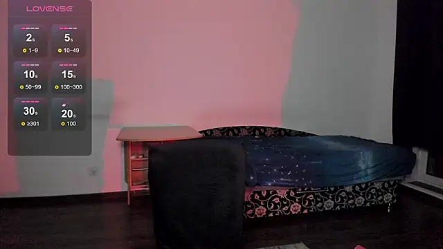 Snapshot of KitsuneRem chatting on 02/27/26, 05:46 KitsuneRem online show from 02/27/26, 05:46