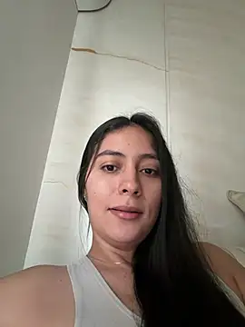 Sophie  Foxxx online show from 04/18/26, 10:54