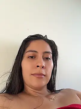 Snapshot of Sophie__Foxxx chatting on 05/11/26, 09:45 Sophie Foxxx online show from 05/11/26, 09:45