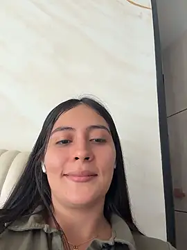 Snapshot of Sophie__Foxxx chatting on 06/01/26, 04:52 Sophie Foxxx online show from 06/01/26, 04:52