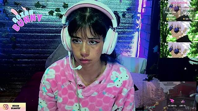 Roxanbunny1 online show from 03/09/26, 01:53