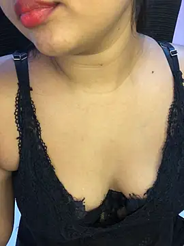 Rose Olivia online show from 03/12/26, 04:13