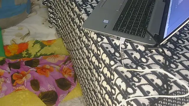 Pretty hazel online show from 03/23/26, 04:27