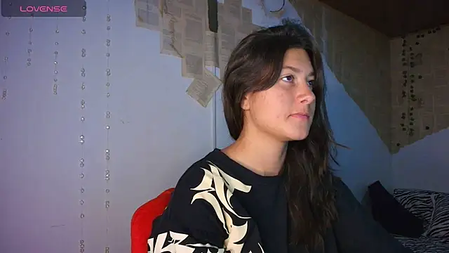 Snapshot of kisstarxxx chatting on 09/17/25, 03:08 kisstarxxx online show from 09/17/25, 03:08